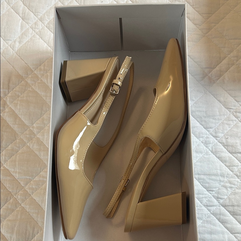 Marc Fisher Slingback Block Heel Nude Light Tan Size 7